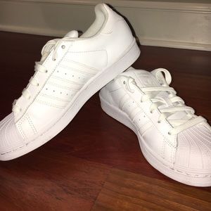 White Adidas Superstars, size 5.5 men's 7.5 womens