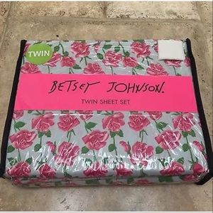 🌟BETSEY JOHNSON twin sheet set