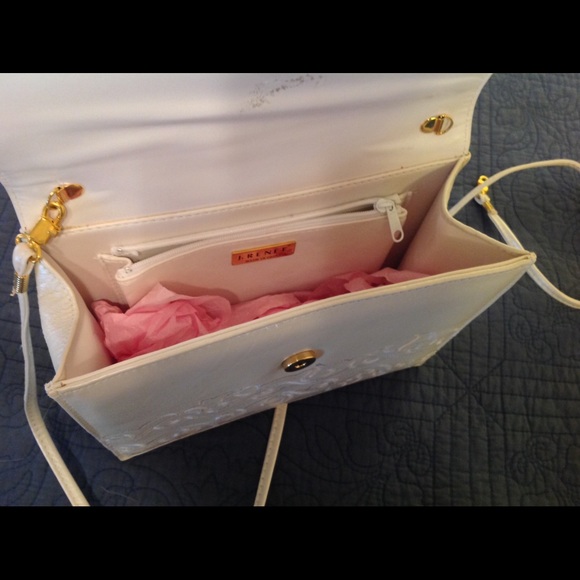 πCLUTCH/SHOULDERπ$12 - Picture 2 of 4