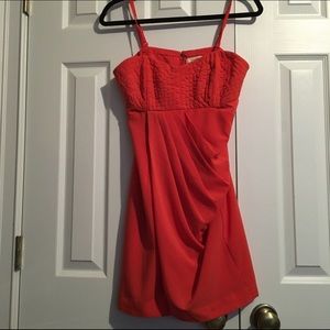 Twenty one large peach color dress.