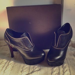 Louis Vuitton Tomboy Pump 9 cm heel size US 8.0