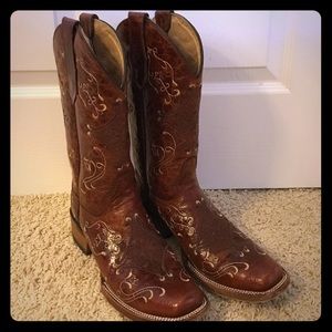 Ladies leather western boots