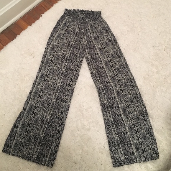 Black and white bohemian pants - Picture 1 of 4