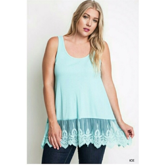 Plus Size! Lace Extender Tank Top - Picture 2 of 3