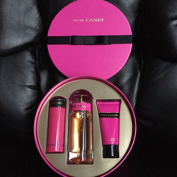 Prada Candy Big 2.7oz Perfume 3 pcs Gift Set