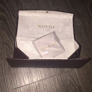 GUCCI medium brown case