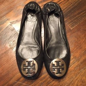 Size 6 black Tory Burch flats