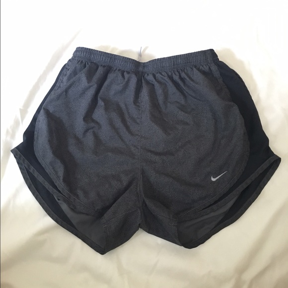 Nike tempo shorts