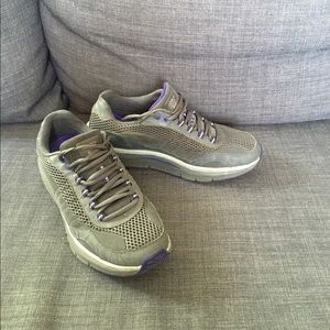 ABEO R.O.C.S. Aubrey shoose.