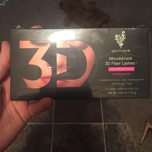 New 3D lash mascara