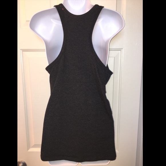 Tank - Large - Picture 2 of 3