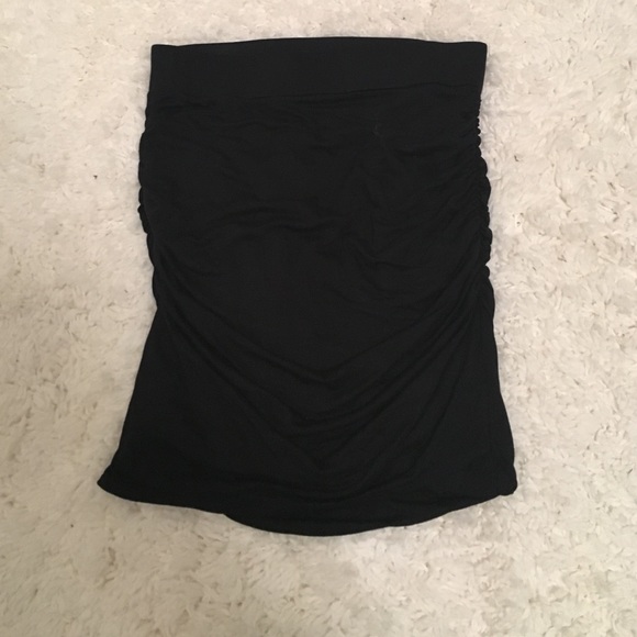 Banana Republic black skirt