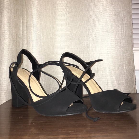 Super cute wrap shoes