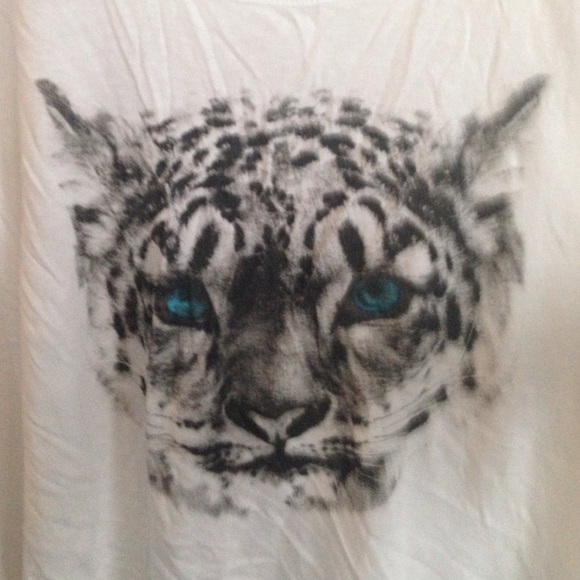 Snow Leopard Top - Picture 2 of 3