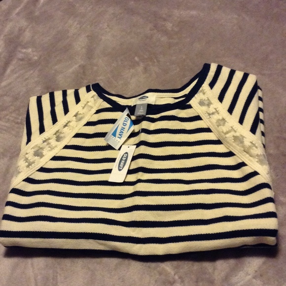 Short sleeve Old Navy Tshirt