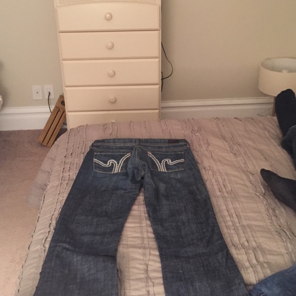 Jeans - Picture 2 of 2