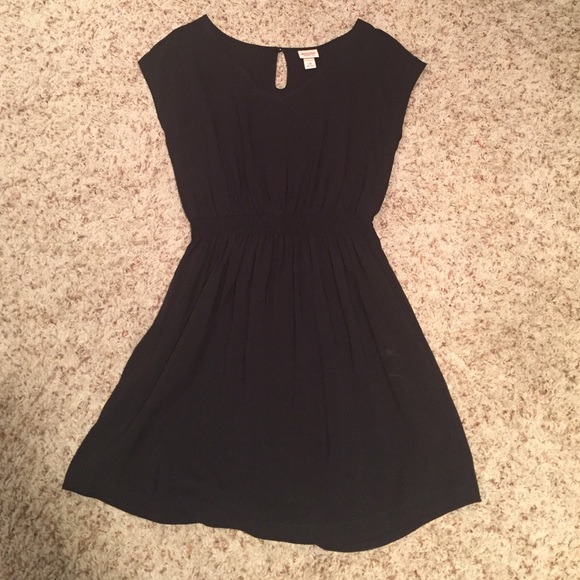 Black cinched waist dress. Size L