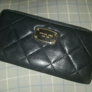 Michael Kors wallet