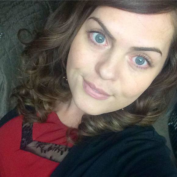 Meet your Posher, April