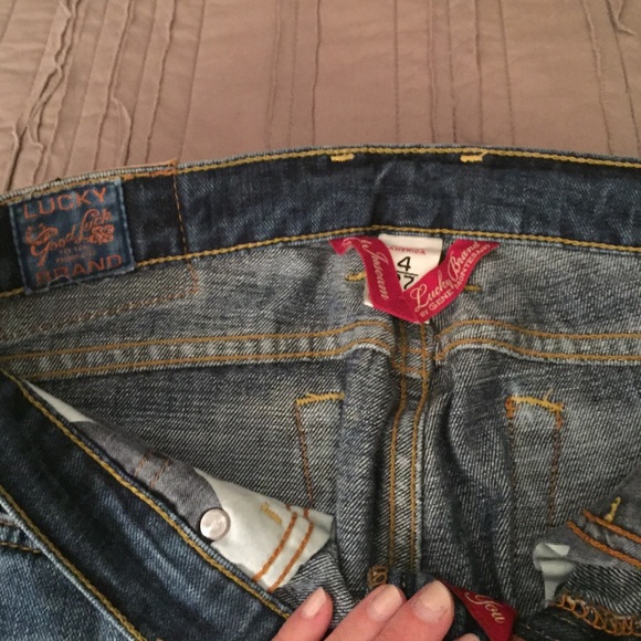 Jeans - Picture 2 of 3