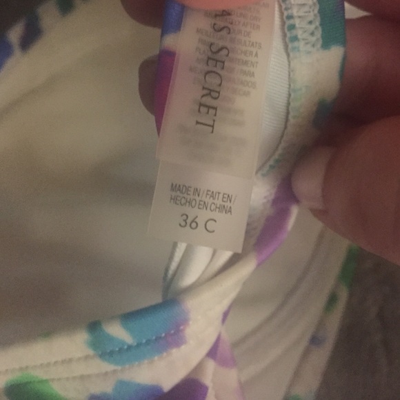 VS Swim Top - Picture 3 of 4