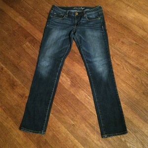 Stretchy, skinny jeans