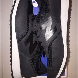 New Balance Sneakers