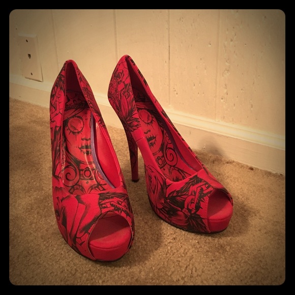 JustFab Shoes - Red high heels