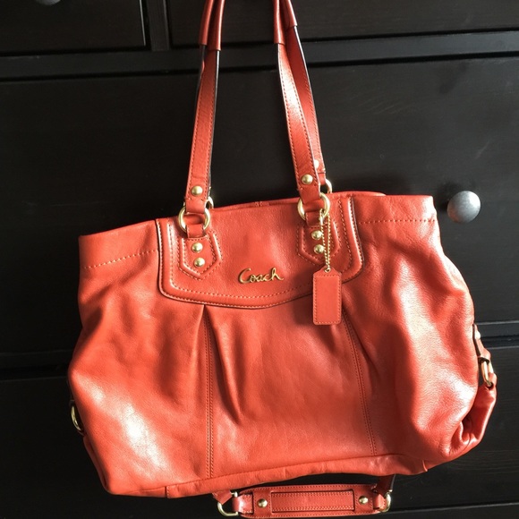 Coach Handbags - Coach Purse