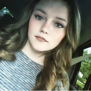 Meet your Posher, Olive