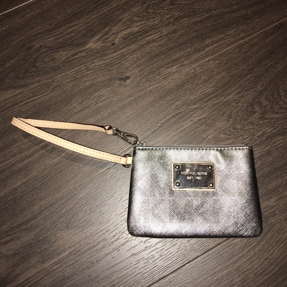 Silver Michael Kors Jet Set Logo Wristlet