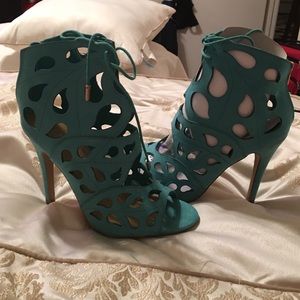 Cute, Flirty Heels!!!!!!!!!