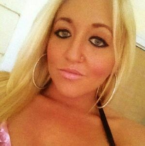 Meet your Posher, Kristina