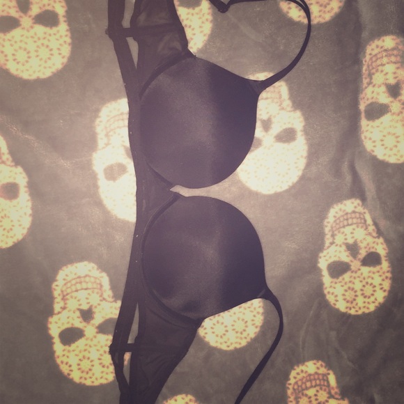 Victoria's Secret 36B light push up bra💋