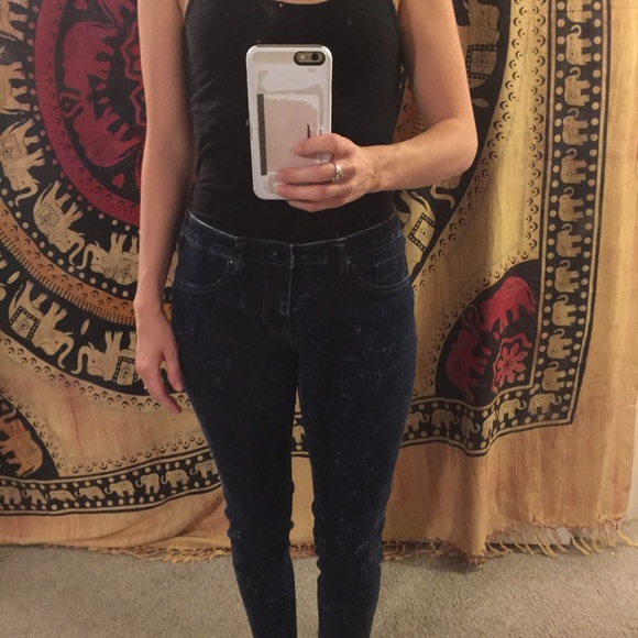 Mid-rise skinny jeans - Picture 2 of 2
