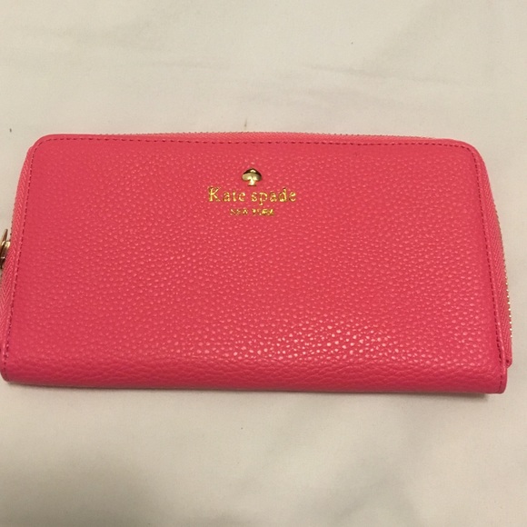 Kate Spade Pink Wallet