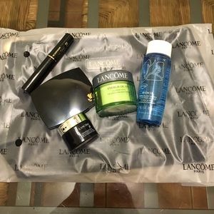 🚫Bundle for @pearljam1 Lancôme and O.N. capris