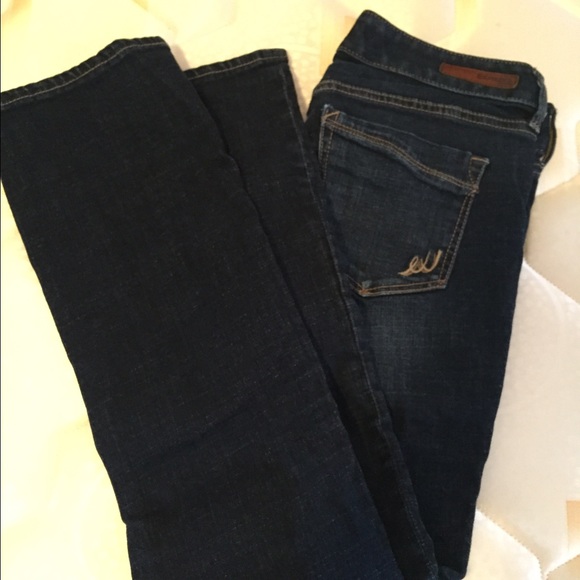 Express Stella Barely Boot jeans in 2s