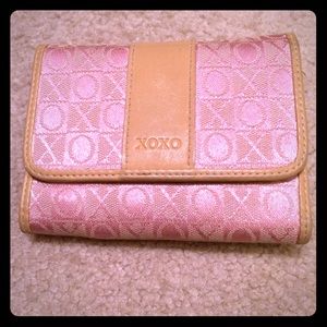 XOXO wallet