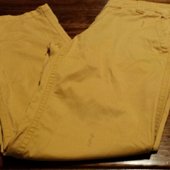 Distressed NY&CO jeans