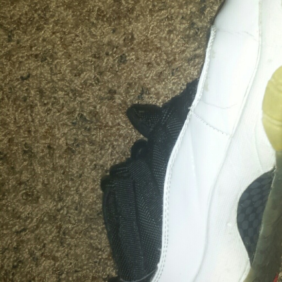 Jordan 11 tuxedo - Picture 2 of 4