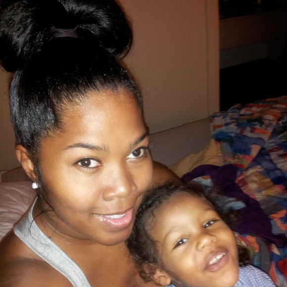 Meet your Posher, Yaminah