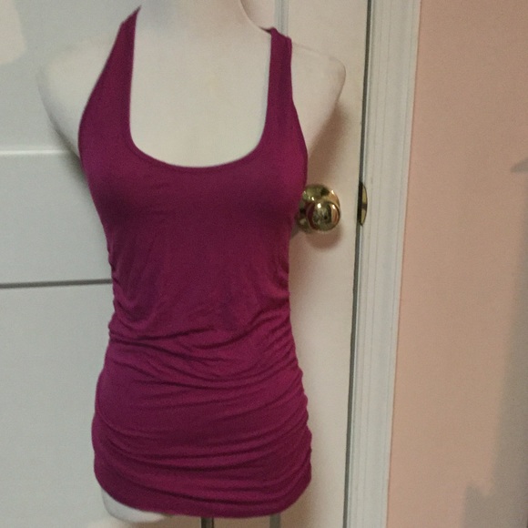 Lord & Taylor fuchsia tank top extra small xs
