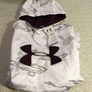 Ladies medium under armor- NEW- ✔️ Hoodie