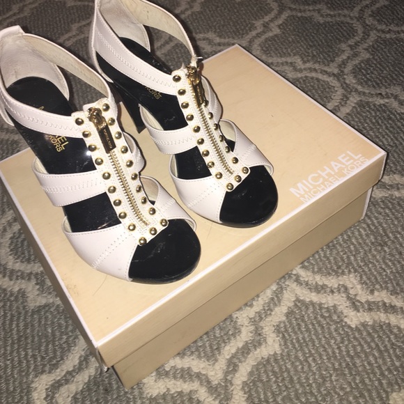 MICHAEL Michael Kors Shoes - Michael kors heels