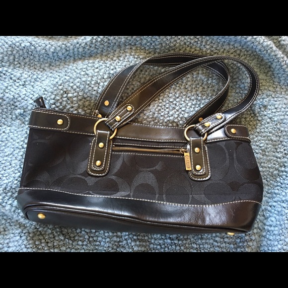 Medium size black bag - Picture 2 of 4