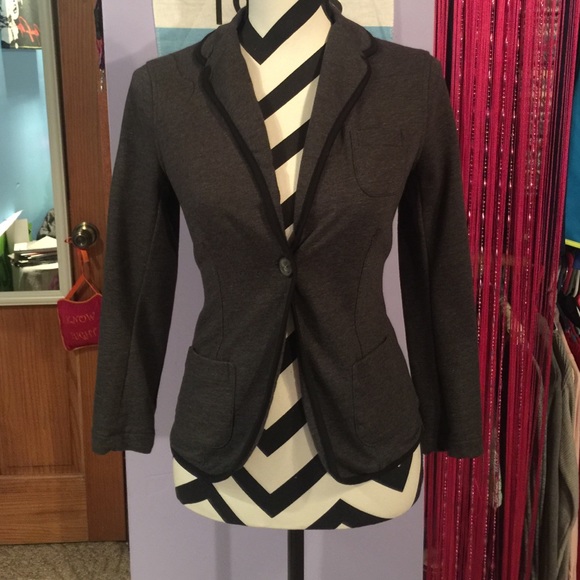 Gray blazer