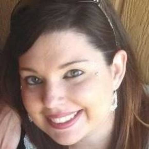 Meet your Posher, Jessica - Picture 1 of 1