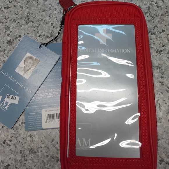 New never been used lockable pill case