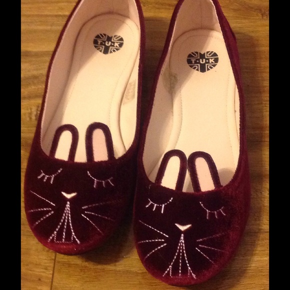 TUK Bunnies. EUC size 9